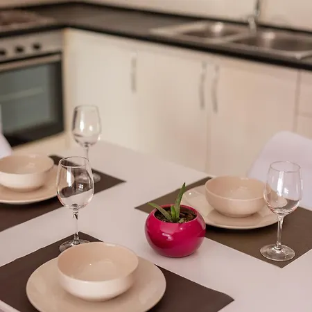 Apartmán Lux At Delijorgji Tirana